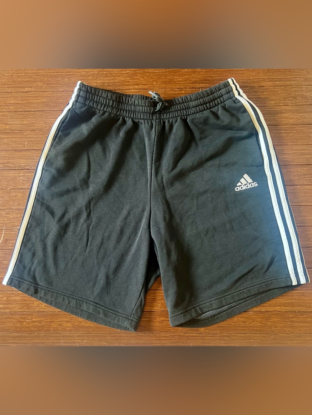 Adidas Men's Essentials 3-Stripes Fleece Shorts size XL extra large cotton